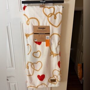 Wrangler Valentine’s Day Heart Rope Lassos Oversized Ultra Plush Throw Blanket